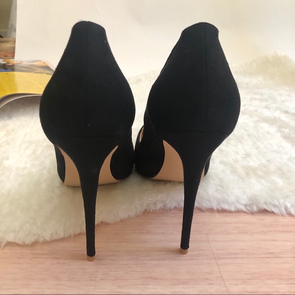 SOLD❤️ Size 9.5 Black Stiletto High Heel Pump - Picture 3 of 6